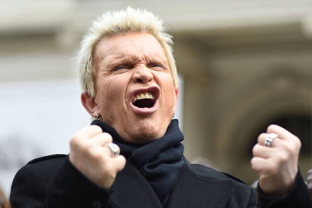 2020 Bilder des Jahres, Entertainment 02 Februar Entertainment Bilder des Tages February 27, 2020, New York, NY, USA: February 27, 2020 New York City..Billy Idol attending the ˜War on Idling campaign event at City Hall on February 27, 2020 in New York City. New York USA  - ZUMAny1_ 20200227_zaf_ny1_046 Copyright: xKristinxCallahanx