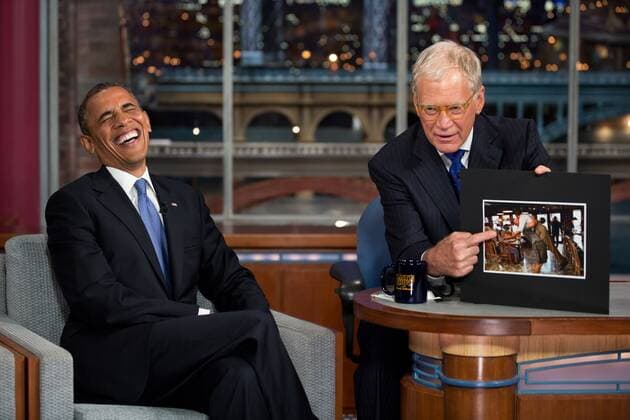 President Barack Obama reacts to a photograph while taping of Late Show with David Letterman . Sept. 18, 2012. (BSLOC_2015_3_110) For usage credit please use; The White House PUBLICATIONXNOTxINxCANxCHNxFRAxITAxJPNxNORxPOLxRUSxESPxUKxUSA Copyright: xCourtesyxEverettxCollectionx HISL039 EC629