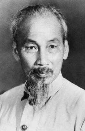 IMAGO History, Vietnamkrieg: 1955-1975 Ho Chi Minh, Vietnamese Prime Minister and President of the Democratic Republic of Vietnam. Ca. 1960. (BSLOC_2015_14_2) For usage credit please use; PUBLICATIONXNOTxINxCANxCHNxFRAxITAxJPNxNORxPOLxRUSxESPxUKxUSA Copyright: xCourtesyxEverettxCollectionx HISL040 EC508