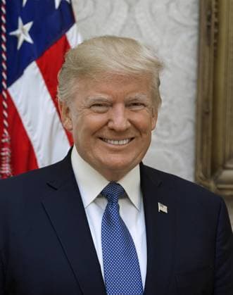Official photo of President Donald Trump released on Oct. 31, 2017. By White House photographer Shealah Craighead, Oct. 6, 2017 (BSLOC_2017_18_153) For usage credit please use; White House PUBLICATIONXNOTxINxCANxCHNxFRAxITAxJPNxNORxPOLxRUSxESPxUKxUSA Copyright: xCourtesyxEverettxCollectionx HISL046 EC337