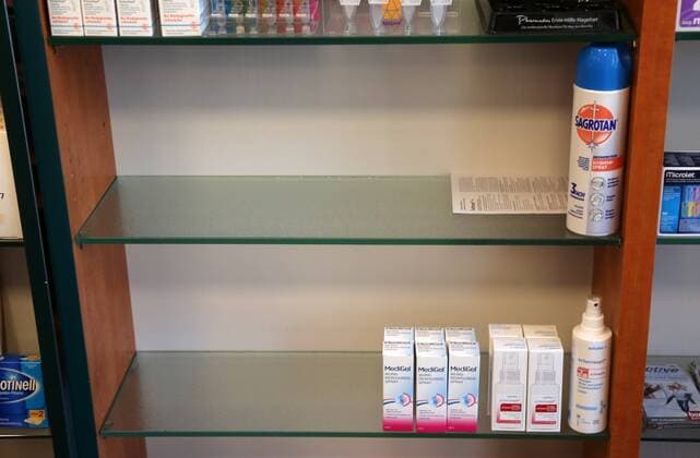 Corona 28 02 2020 , Erfurt, pharmacy, disinfectant hand disinfection and surface disinfection is largely out of stock and cannot be reordered, customers are standing in front of empty shelves