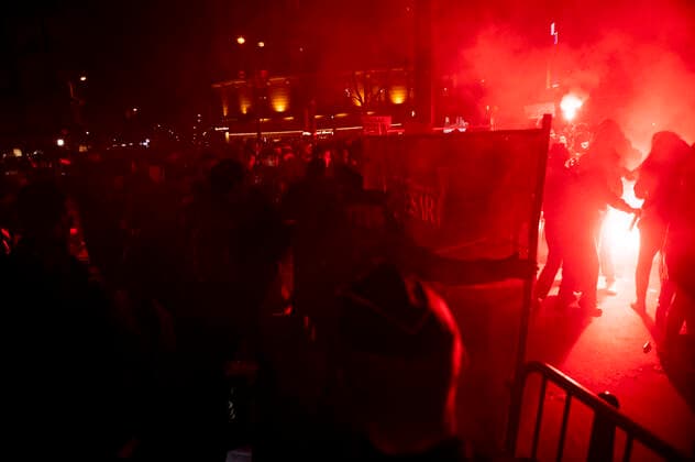 Paris, Proteste vor der Verleihung des französischen Filmpreises Cesar Manifestation de groupe feministes devant la salle Pleyel avant la 45e Ceremonie des Cesar NEWS : 45e Ceremonie des Cesar 2020 - Paris - 28 02 2020 JBAutissier Panoramic 
