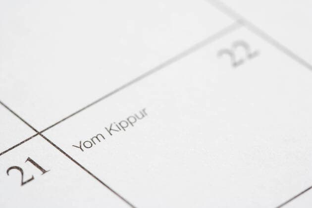 Yom Kippur. Close up of calendar displaying Yom Kippur.  Copyright: xiofotox 41612