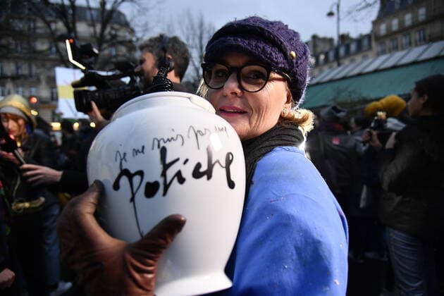 Demonstration of women during the Cesar ceremony to protest against the appointments of Roman Polanski.  JulienxMattiax xLexPictorium LePictorium_0225155
