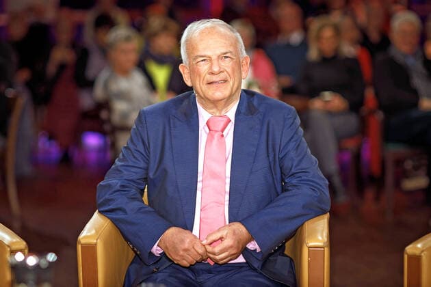 MDR - Riverboat. Moderator Peter Hahne anläßlich der Aufzeichnung der MDR - Talkshow Riverboat am 28.02.2020 im Studio 3 der Mediacity Leipzig. 20200228SFL0017 *** MDR Riverboat presenter Peter Hahne on the occasion of the recording of the MDR talk show Riverboat on 28 02 2020 in Studio 3 of Mediacity Leipzig 20200228SFL0017