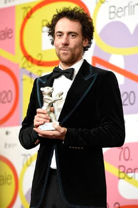 Elio Germano Silver Bear Best Actor Volevo nascondermi Hidden Away at the press conference of the prize winners at the Berlinale 2020 70 Berlin International Film Festival at the Hotel Grand Hyatt Berlin, 29 02 2020 Foto:xN.xKubelkax xFuturexImage