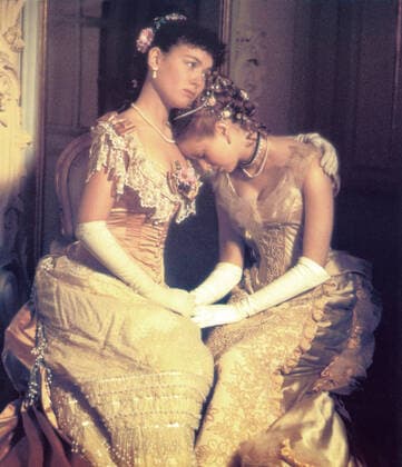 ANNA KARENINA, from left: Sophie Marceau, Mia Kirshner, 1997, Ã‚Â© Warner Brothers courtesy Everett Collection Â©Warner Bros Courtesy Everett Collection PUBLICATIONXNOTxINxCANxCHNxFRAxITAxJPNxNORxPOLxRUSxESPxUKxUSA Copyright: xÃ‚Â©WarnerxBros CourtesyxEverettxCollectionx M8DANKA EC005