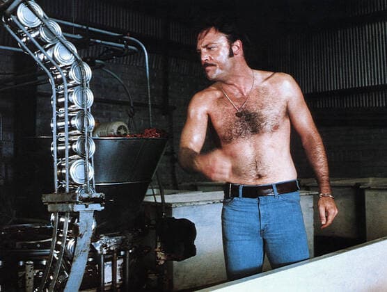THE GRAVY TRAIN, (aka THE DION BROTHERS), Stacy Keach, 1974 Courtesy Everett Collection PUBLICATIONXNOTxINxCANxCHNxFRAxITAxJPNxNORxPOLxRUSxESPxUKxUSA Copyright: xCourtesyxEverettxCollectionx M8DGRTR EC002