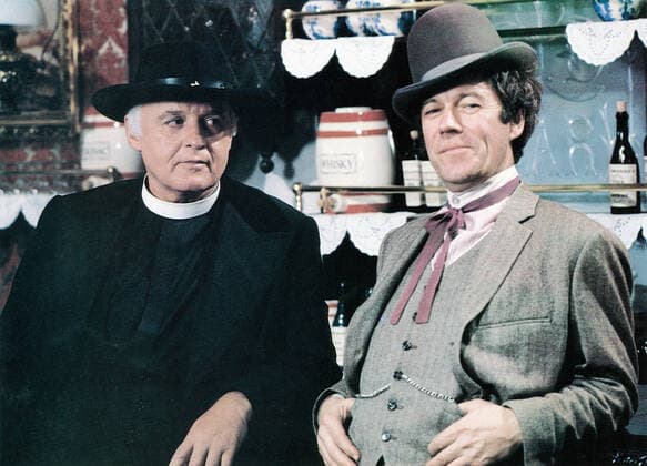 KLONDIKE FEVER, from left: Rod steiger, Gordon Pinsent, 1980, Ã‚Â© World Entertainment Corp. courtesy Everett Collection World Entertainment Corp. courtesy Everett Collection PUBLICATIONXNOTxINxCANxCHNxFRAxITAxJPNxNORxPOLxRUSxESPxUKxUSA Copyright: xCourtesyxEverettxCollectionx M8DKLFE EC001