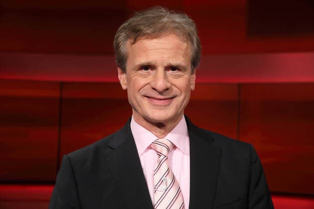 Prof Dr med Dr rer nat Alexander Kekule Director of the Institute for Medical Microbiology at the Martin Luther University Halle Wittenberg in the ARD talk show hart aber fair on 02 03 2020 in Berlin Topic of the programme Zwischen Hysterie und begründeter Angst Wie gefährlich ist das Corona Virus