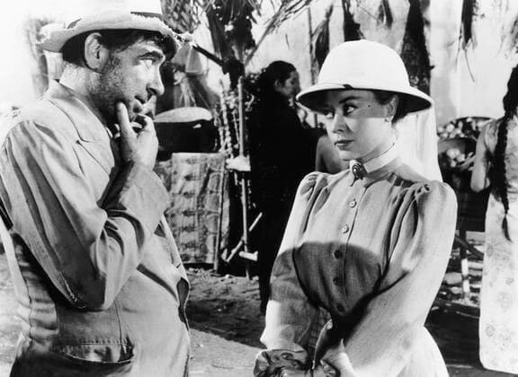 BEACHCOMBER, from left, Robert Newton, Glynis Johns, 1954 Courtesy Everett Collection PUBLICATIONXNOTxINxCANxCHNxFRAxITAxJPNxNORxPOLxRUSxESPxUKxUSA Copyright: xCourtesyxEverettxCollectionx MBDBEAC EC032