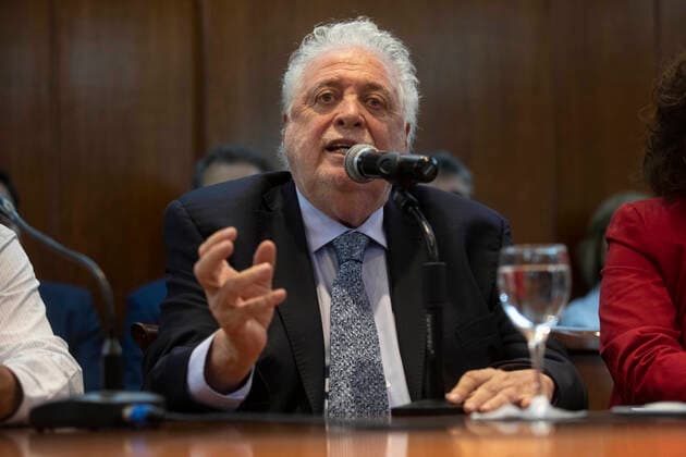 (200303) -- BUENOS AIRES, March 3, 2020 (Xinhua) -- Argentinean Health Minister Gines Gonzalez Garcia speaks during a press conference in Buenos Aires, Argentina, on March 3, 2020. Argentinean authorities on Tuesday confirmed the country s first case of the new coronavirus (COVID-19). (Photo by Martin Zabala Xinhua) ARGENTINA-BUENOS AIRES-COVID-19-FIRST CASE 