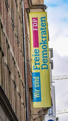 FDP flag in front of the Hans Dietrich Genscher House, Federal Office of the FDP, Free Democrats, Berlin