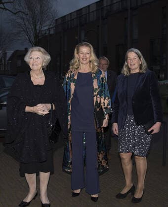 04-03-2020 Delft Princess Beatrix and Princess Mabel with her mother Florence Malde Gijsberdina Kooman Flos Wisse Smit arriving for the presentation of the 6th Prince Friso engineering award at the Oude Bibliotheek Academy in Delft.  Copyright: xPPEx