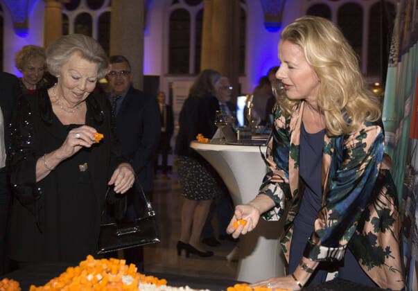 04-03-2020 Delft Princess Beatrix and Princess Mabel during the presentation of the 6th Prince Friso engineering award at the Oude Bibliotheek Academy in Delft.  Copyright: xPPEx