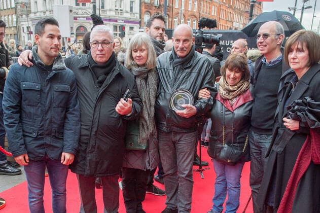 Mitch Winehouse nimmt Ehrung für Amy Winehouse auf dem Music Walk of Fame in London entgegen March 4, 2020: Music Walk of Fame, Amy Winehouse Stone unveiling, Camden Hightstreet, London on March 04 2020  - ZUMAr152 20200304_zaa_r152_128 Copyright: xOm1x