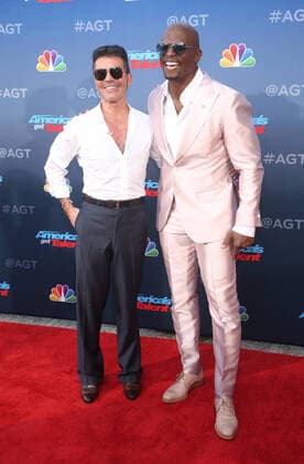 4 March 2020 - Pasadena, California - Simon Cowell, Terry Crews. America s Got Talent Season 15 Red Carpet Kickoff held at The Pasadena Civic Auditorium. Pasadena USA - ZUMAa123 20200304_zaa_a123_063 Copyright: xFsx
