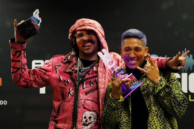 Nino (R) and Candy (L) address the press after winning an award today Thursday, March 5 during the second edition of the Tu Musica Urbano Awards, at the Jose Miguel Agrelot Coliseum in San Juan Puerto Rico 5 March 2020. EPA - Urban Music Awards in San Juan !ACHTUNG: NUR REDAKTIONELLE NUTZUNG!  Copyright: xThaisxLlorcax AME1547 20200306-637190644842761520