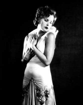FLESH AND THE DEVIL, Greta Garbo, 1926 Courtesy Everett Collection PUBLICATIONXNOTxINxCANxCHNxFRAxITAxJPNxNORxPOLxRUSxESPxUKxUSA Copyright: xCourtesyxEverettxCollectionx MBDFLAN EC167