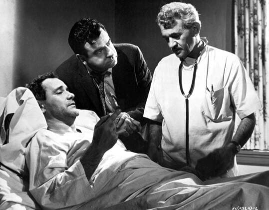 OSCARS. Bester Nebendarsteller. PreistrÃ¤ger 1961-1970 THE FORTUNE COOKIE, Jack Lemmon, Walter Matthau, Harry Davis, 1966 Courtesy Everett Collection PUBLICATIONXNOTxINxCANxCHNxFRAxITAxJPNxNORxPOLxRUSxESPxUKxUSA Copyright: xCourtesyxEverettxCollectionx MBDFOCO EC008