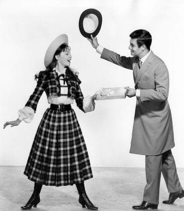 GIGI, from left: Leslie Caron, Louis Jourdan, 1958 Courtesy Everett Collection PUBLICATIONXNOTxINxCANxCHNxFRAxITAxJPNxNORxPOLxRUSxESPxUKxUSA Copyright: xCourtesyxEverettxCollectionx MBDGIGI EC039