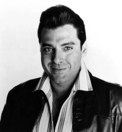 HEART AND SOULS, Tom Sizemore, 1993, Ã‚Â©Universal courtesy Everett Collection Â©Universal Courtesy Everett Collection PUBLICATIONXNOTxINxCANxCHNxFRAxITAxJPNxNORxPOLxRUSxESPxUKxUSA Copyright: xUniversal CourtesyxEverettxCollectionx MBDHEAN EC064