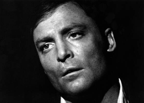 THE KILLER INSIDE ME, Stacy Keach, 1976 Courtesy Everett Collection PUBLICATIONXNOTxINxCANxCHNxFRAxITAxJPNxNORxPOLxRUSxESPxUKxUSA Copyright: xCourtesyxEverettxCollectionx MBDKIIN EC026