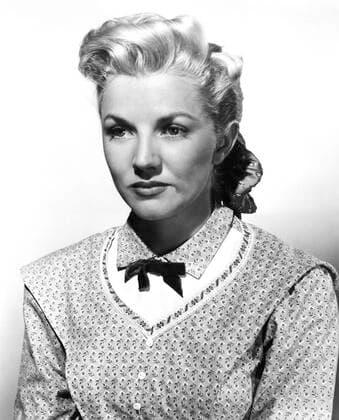 THE MAVERICK, Phyllis Coates, 1952 Courtesy Everett Collection PUBLICATIONXNOTxINxCANxCHNxFRAxITAxJPNxNORxPOLxRUSxESPxUKxUSA Copyright: xCourtesyxEverettxCollectionx MBDMAVE EC001