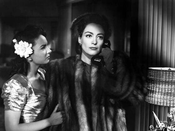 OSCARS. Beste Hauptdarstellerin. PreistrÃ¤gerinnen 1941-1950 MILDRED PIERCE, Ann Blyth, Joan Crawford, 1945 Courtesy Everett Collection PUBLICATIONXNOTxINxCANxCHNxFRAxITAxJPNxNORxPOLxRUSxESPxUKxUSA Copyright: xCourtesyxEverettxCollectionx MBDMIPI EC010