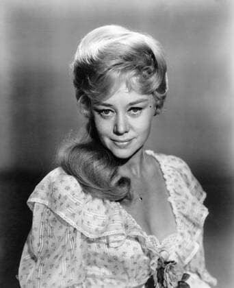 PAPA S DELICATE CONDITION, Glynis Johns, 1963 Courtesy Everett Collection PUBLICATIONXNOTxINxCANxCHNxFRAxITAxJPNxNORxPOLxRUSxESPxUKxUSA Copyright: xCourtesyxEverettxCollectionx MBDPADE EC014
