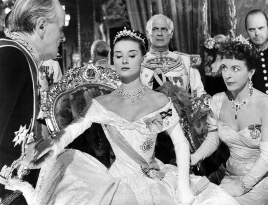 ROMAN HOLIDAY, Harcourt Williams, Audrey Hepburn, Margaret Rawlings, 1953. Courtesy Everett Collection !ACHTUNG AUFNAHMEDATUM GESCHÃ„TZT! PUBLICATIONXNOTxINxCANxCHNxFRAxITAxJPNxNORxPOLxRUSxESPxUKxUSA Copyright: xCourtesyxEverettxCollectionx MBDROHO EC079