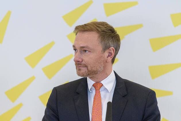 Berlin, press conference of the FDP parliamentary group on Corona Germany, Berlin 10 03 2020 The picture shows Christian Lindner fdp during the press conference of the fdp parliamentary group in the German Bundestag Berlin Bundestag Berlin Germany