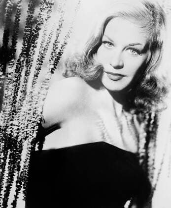 SUNDERIN, (aka DIE SUNDERIN, aka THE STORY OF A SINNER), Hildegard Knef, 1951 !ACHTUNG AUFNAHMEDATUM GESCHÃ„TZT! PUBLICATIONXNOTxINxCANxCHNxFRAxITAxJPNxNORxPOLxRUSxESPxUKxUSA Copyright: xCourtesyxEverettxCollectionx MBDSUND EC111