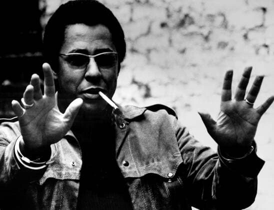 THOMASINE AND BUSHROD, director Gordon Parks Jr. on set, 1974 Courtesy Everett Collection !ACHTUNG AUFNAHMEDATUM GESCHÃ„TZT! PUBLICATIONXNOTxINxCANxCHNxFRAxITAxJPNxNORxPOLxRUSxESPxUKxUSA Copyright: xCourtesyxEverettxCollectionx MBDTHAN EC084