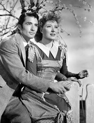 THE VALLEY OF DECISION, Greer Garson, Gregory Peck, 1945 Courtesy Everett Collection !ACHTUNG AUFNAHMEDATUM GESCHÃ„TZT! PUBLICATIONXNOTxINxCANxCHNxFRAxITAxJPNxNORxPOLxRUSxESPxUKxUSA Copyright: xCourtesyxEverettxCollectionx MBDVAOF EC007