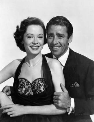 YOU FOR ME, Jane Greer, Peter Lawford, 1952 Courtesy Everett Collection !ACHTUNG AUFNAHMEDATUM GESCHÃ„TZT! PUBLICATIONXNOTxINxCANxCHNxFRAxITAxJPNxNORxPOLxRUSxESPxUKxUSA Copyright: xCourtesyxEverettxCollectionx MBDYOFO EC005