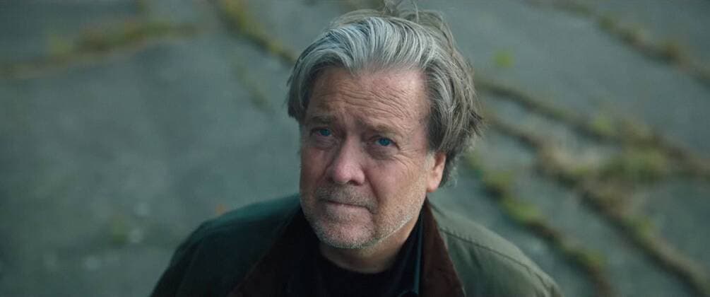 AMERICAN DHARMA, Steve Bannon, 2018. Utopia courtesy Everett Collection !ACHTUNG AUFNAHMEDATUM GESCHÃ„TZT! PUBLICATIONXNOTxINxCANxCHNxFRAxITAxJPNxNORxPOLxRUSxESPxUKxUSA Copyright: xCourtesyxEverettxCollectionx MCDAMDH EC006