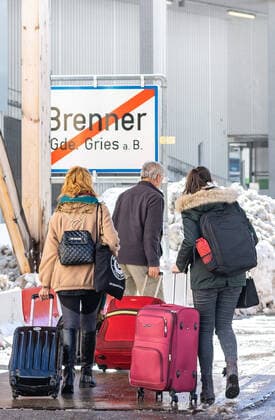 Brenner 11 03 2020, Brenner, AUT, Coronavirus in Austria, seamless border controls will replace the health checks at the border starting on Wednesday Brenner, Austria on 2020 03 11 Groder  EP_gro