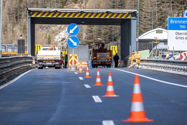 Brenner 11 03 2020, Brenner, AUT, Coronavirus in Austria, in the border area with Italy seamless border controls will replace the health checks at the border starting on Wednesday Brenner, Austria on 2020 03 11 Groder  EP_gro