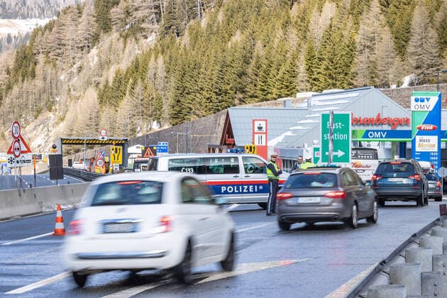 Brenner 11 03 2020, Brenner, AUT, Coronavirus in Austria, in the border area with Italy seamless border controls will replace the health checks at the border starting on Wednesday Brenner, Austria on 2020 03 11 Groder  EP_gro