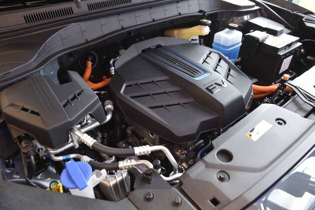 Hyundai Motor Manufacturing Czech (HMMC) plant in Nosovice, Czech Republic, starts serial production of electric car Hyundai Kona on Thursday, March 12, 2020. (CTKxPhoto JaroslavxOzana) CTKPhotoP202003120393601 _JAO0284