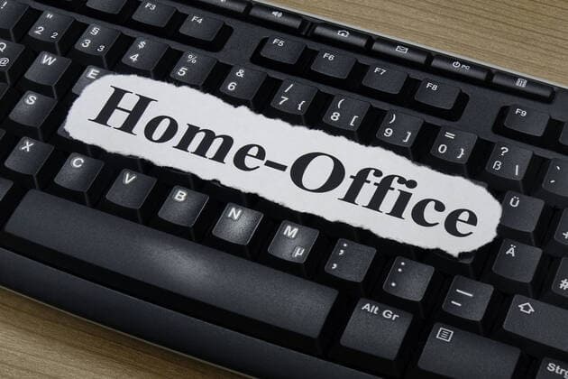 Keyboard and Home Office Keyboard and Home Office, 12 03 2020, Borkwalde, Brandenburg, Germany, On a computer keyboard is the lettering Home Office