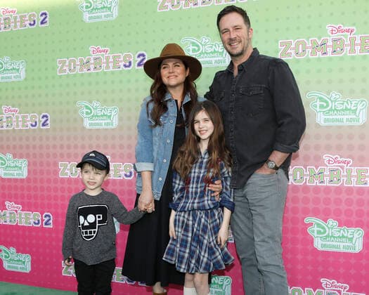 January 25, 2020, Burbank, CA, USA: LOS ANGELES - JAN 25: Tiffani Thiessen, Brady Smith, Holt Smith, Harper Smith at the Zombies 2 Screening at the Disney Studios on January 25, 2020 in Burbank, CA Burbank USA - ZUMAb170 20200125_zap_b170_468 Copyright: xKayxBlakex