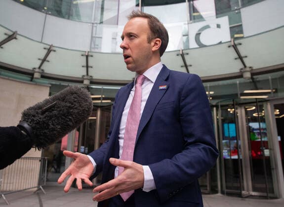 . 15 03 2020. London, United Kingdom. Matt Hancock, Secretary of State for Health and Social care, gives an interview as he leaves the BBC studios. Andrew Marr Show.  xMarkxThomasx xi-Imagesx IIM-20913-0018
