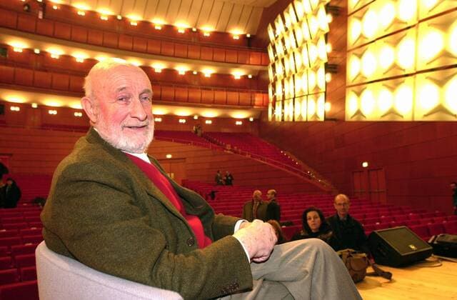 PRESENTATION OF THE NEW ARCIMBOLDI THEATER AT BICOCCA VITTORIO GREGOTTI (Mantero Letizia Fotogramma, MILAN - 2002-01-18) ps the photo can be used in respect of the context in which it was taken, and without defamatory intent of the decoration of the people represented (Mantero Letizia Fotogramma, Archive Photos - 2020-03-15) p.s. la foto e utilizzabile nel rispetto del contesto in cui e stata scattata, e senza intento diffamatorio del decoro delle persone rappresentate  Copyright: xManteroxLetiziax xFOTOGRAMMAx