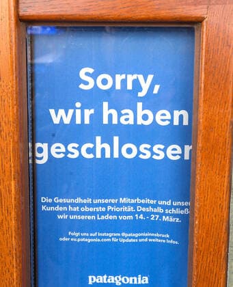 Innsbruck 15 03 2020, Innsbruck, AUT, Coronavirus, curfew throughout Tyrol, Tyrol has de facto imposed a curfew In a statement this morning, Governor Guenther Platter declared that Tyroleans are not allowed to leave their homes, with few exc  EP_spi