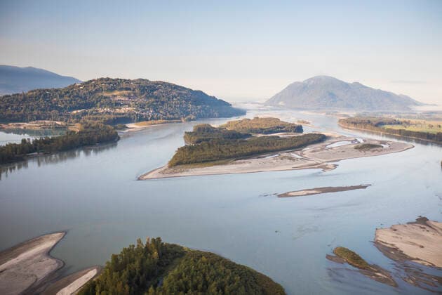 Elevated view of Fraser River near Chilliwack, British Columbia. Chilliwack, BC, Canada CR_JDIP200203-284618-01