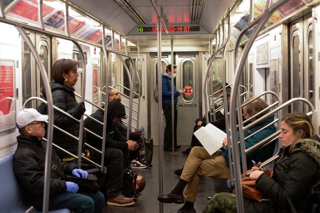 March 16, 2020, New York Manhattan, USA: The trains empty trains in rush hour . New York City completely empty during the coronavirus outbreak. 03 16 20. New York Manhattan Q Train. . New York Manhattan USA - ZUMAs252 20200316_znp_s252_026 Copyright: xMarcusxSantosx