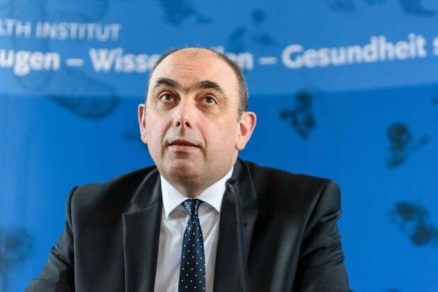 Prof Dr Lars Schaade Specialist for Microbiology and Infection Epidemiology, Vice President of the Robert Koch Institute at the daily press briefing of the Robert Koch Institute RKI on current developments of the pandemic COVID 19 Coronavirus in the lecture hall of the Robert Koch Institute in Berlin snapshot photography F Boillot