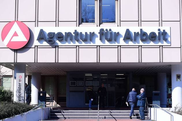 Federal Employment Agency on 17 03 2020 in Duisburg North Rhine-Westphalia The Federal Employment Agency (BA), formerly the Federal Employment Office (Bundesanstalt für Arbeit), colloquially Arbeitsamt is the administrative agency of the German unemployment insurance system, based in Nuremberg xRx